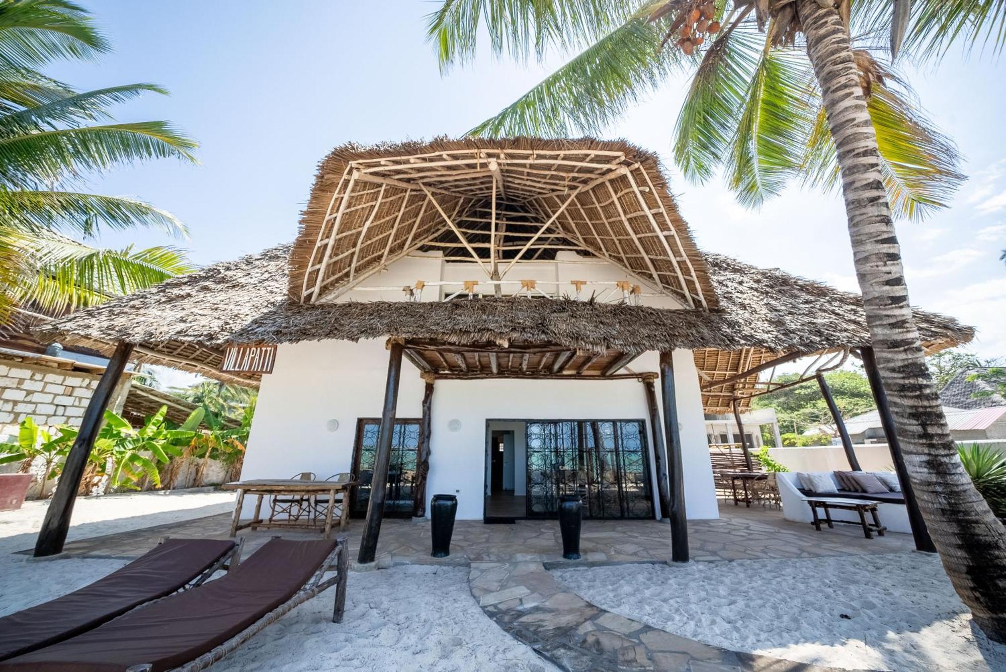 Beachfront Villa Patti Zanzibarhouses Кивенгва Экстерьер фото